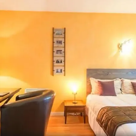 Relais Du Castera Otel Nestier